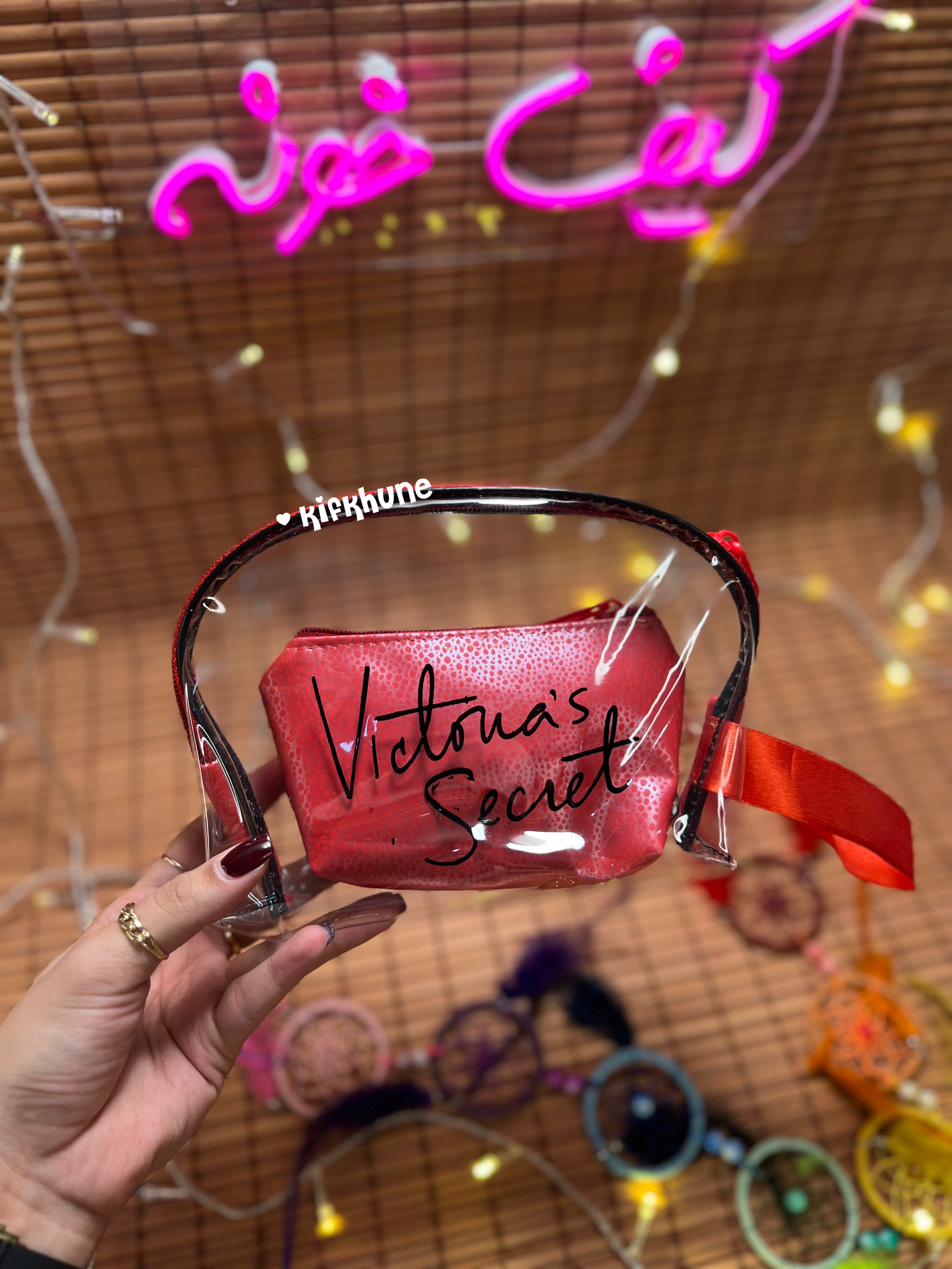 کیف آرایش دوتیکه ویکتوریاسکرت